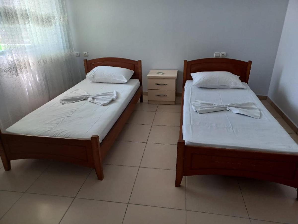 Apartamente Gleni Sarandë Exteriör bild