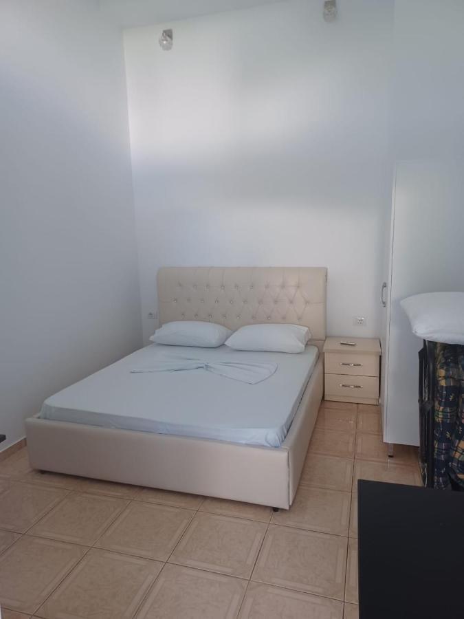 Apartamente Gleni Sarandë Exteriör bild